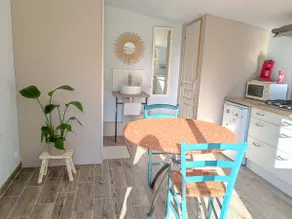 A stone's throw from Giverny, lovely guest house - Image 3