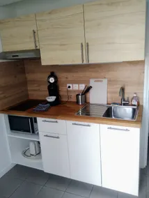 Champigné | Ground floor studio, on-site parking - Image 5