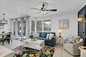 Newly Decorated- Daphne Pool Condo- Near Freeway - Image 4
