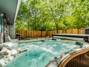 Heated Pool/Spa/Billiard Table/Shuffleboard/BBQ - Image 5