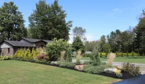 Beautiful Newly Remodeled Cottage - Image 4