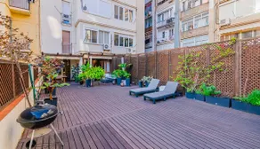 3BR Apartment 100m2 Private Terrace in Eixample - Image 2