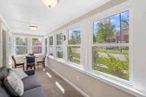 Fascinating & Fun Family Haven w hot tub! - Image 4