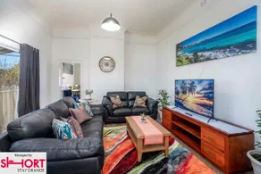 Paddington Villa 1 - Close To Town - Image 3