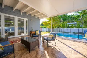 Raven Ville, Home Pool and Garden* - Image 5
