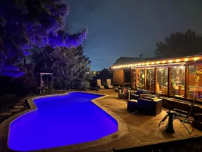 Hot Tub Cottage, Poolside Oasis, We're friends now - Image 2