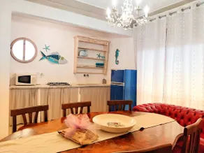 Large Apartment with private garden, barbecue, A/C - Image 4
