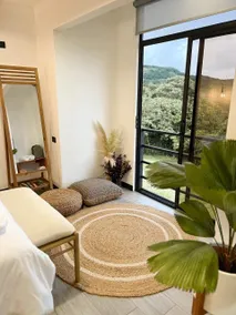 Tranquil Jungle Loft Getaway in Monteverde Cloud Forest - Image 3