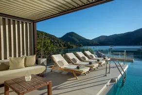 Villa Neaera - Motorboat included, 4 SUPS, 5 bedroom, private pool and pontoon - Image 4