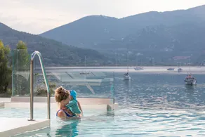 Villa Neaera - Motorboat included, 4 SUPS, 5 bedroom, private pool and pontoon - Image 2
