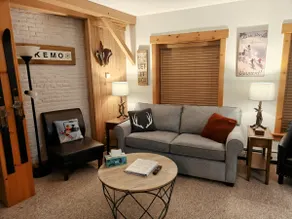 Lovely 1-Bedroom condo with indoor fireplace! - Image 2