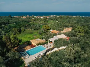 Kaponera Maisonette - Ilyessa Cottages - Image 3