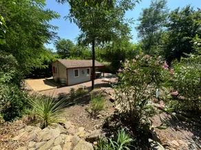 Comfortable cottage, nature, and pool - Image 2