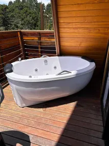 Cabin in Campos do Jordão with bathtub and view - Image 4