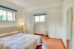 Nice apartment with terrace - Image 2
