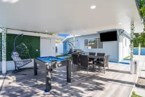 Central Oasis with Big Yard and Private Patio - Image 2