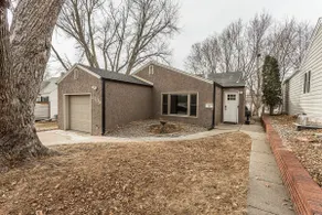 Hidden Gem Near Augustana | Great for Groups - Image 3
