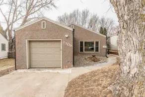 Hidden Gem Near Augustana | Great for Groups - Image 5