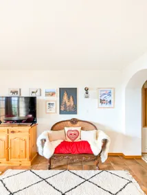 Central Ski/Swim Apt w/ Yard & Fireplace - Image 3
