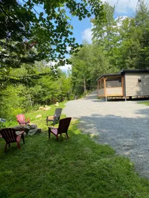 La Chouette – Lakeside and Forest Chalet - Image 3