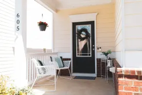 Beautiful Modern 3 Bedroom Home in Woodstock, GA - Image 2