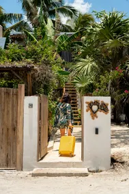 Casa Omero Garden - Image 2