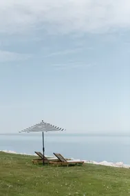 The Asher - Designer Retreat on Private Beach - Image 2