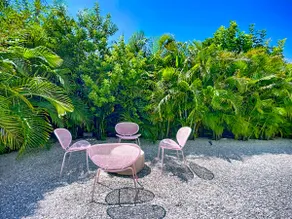  MidCentury Modern  Heated Pool Retreat minutes to Siesta Key Beach & Downtown - Image 4
