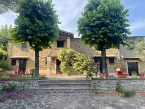 Typical stone farmhouse - Image 2