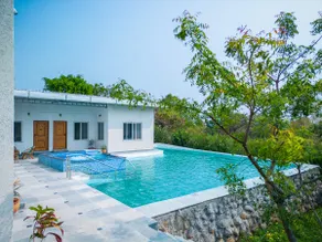 Moonstone Blissful Cabana - Image 3