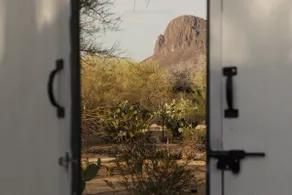 CasaJaguarTucson Blanca | near Saguaro Nat Park - Image 3