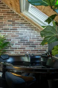 La Cachette sous les toits, hot tub, parking, bicycle - Image 2