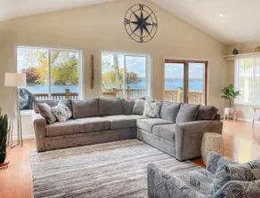 King House - lakefront on Cayuga with dock, kayaks - Image 4