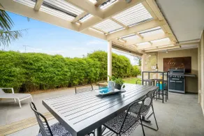 Coastal Ocean Grove 4 bedroom beach house Sleeps8 - Image 3