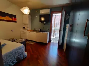 Charming mini apartment - Image 4