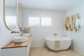 Endless Summer Holidays - The House - Image 3