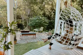 Romantic Rose Farm Hideaway | Fire & Outdoor bath - Image 3