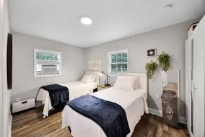 Cozy Family Suite w/ Boat Parking/Lake - Image 4