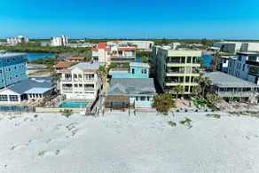 Beachfront-6 Bedroom/5 Bathroom Home - Image 5