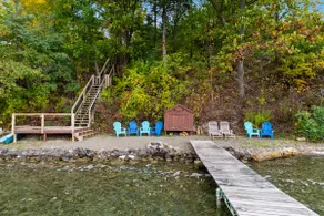 Classic Keuka Lake Cottage on the Bluff! Walk-in lake frontage! - Image 5