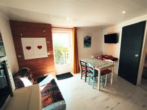 Apartment with small garden - Bed linen provided - Image 4