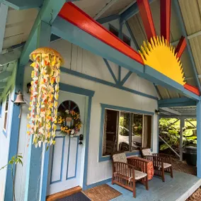 Rainforest Retreat Sun Cottage near Volcano Park - Image 2