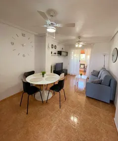 A beautiful apartment with a pool near the beach - Image 4