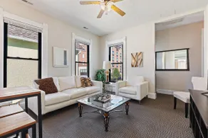 Lovely 2 bedroom Town Home - Close To It All! - Image 4