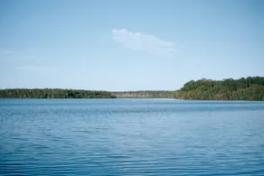 Nostalgic, Lakeside Escape For Two - Image 3