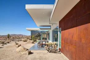 Arkitektonisk villa med pool på privat ejendom i Joshua Tree - Image 4