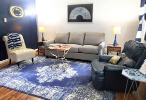 2 Bdrm townhome - GREAT location, 3 miles from PSU - Image 5