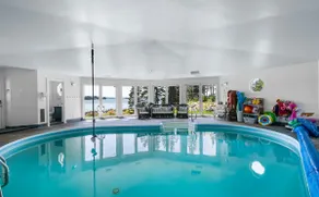 Land Yacht Oceanfront Luxury + Indoor Pool Escape - Image 3