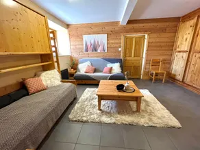 The Cocoon, the single-storey apartment on the ground floor - 6 people max - Image 2