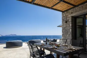 Seafront elegant villas, with infinity pools & devine views! - Image 4